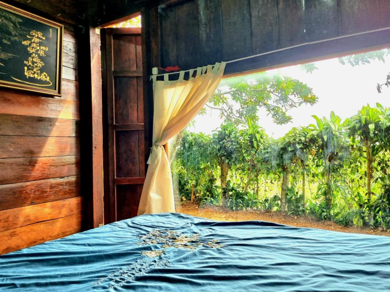 Homestay Vuon Trai Cay Nhiet Doi Vo Uu Garden Bảo Lộc Exterior foto